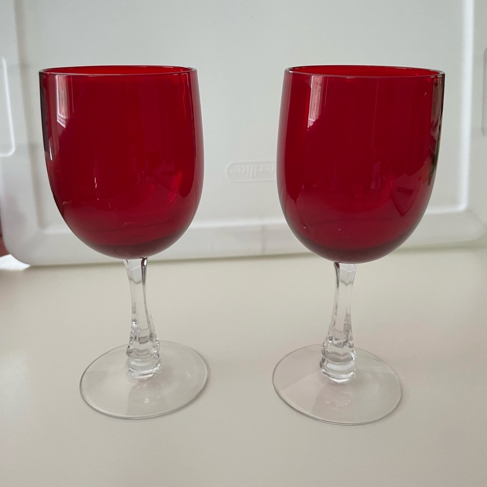 Vintage Fostoria Facination Red Ruby Wine Glasses (set of 2)